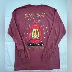 Simply Southern “Be The Light” size Medium. Maroon. Tshirt